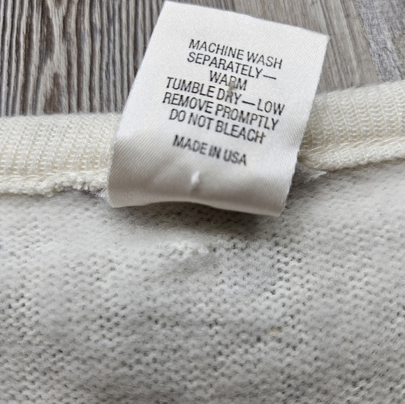 Disney Vintage Mickey Mouse Florida Sweater V-Neck White Medium - Picture 4 of 10